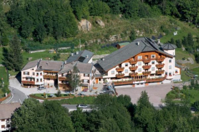 Гостиница Hotel Oriental  Камподольчино